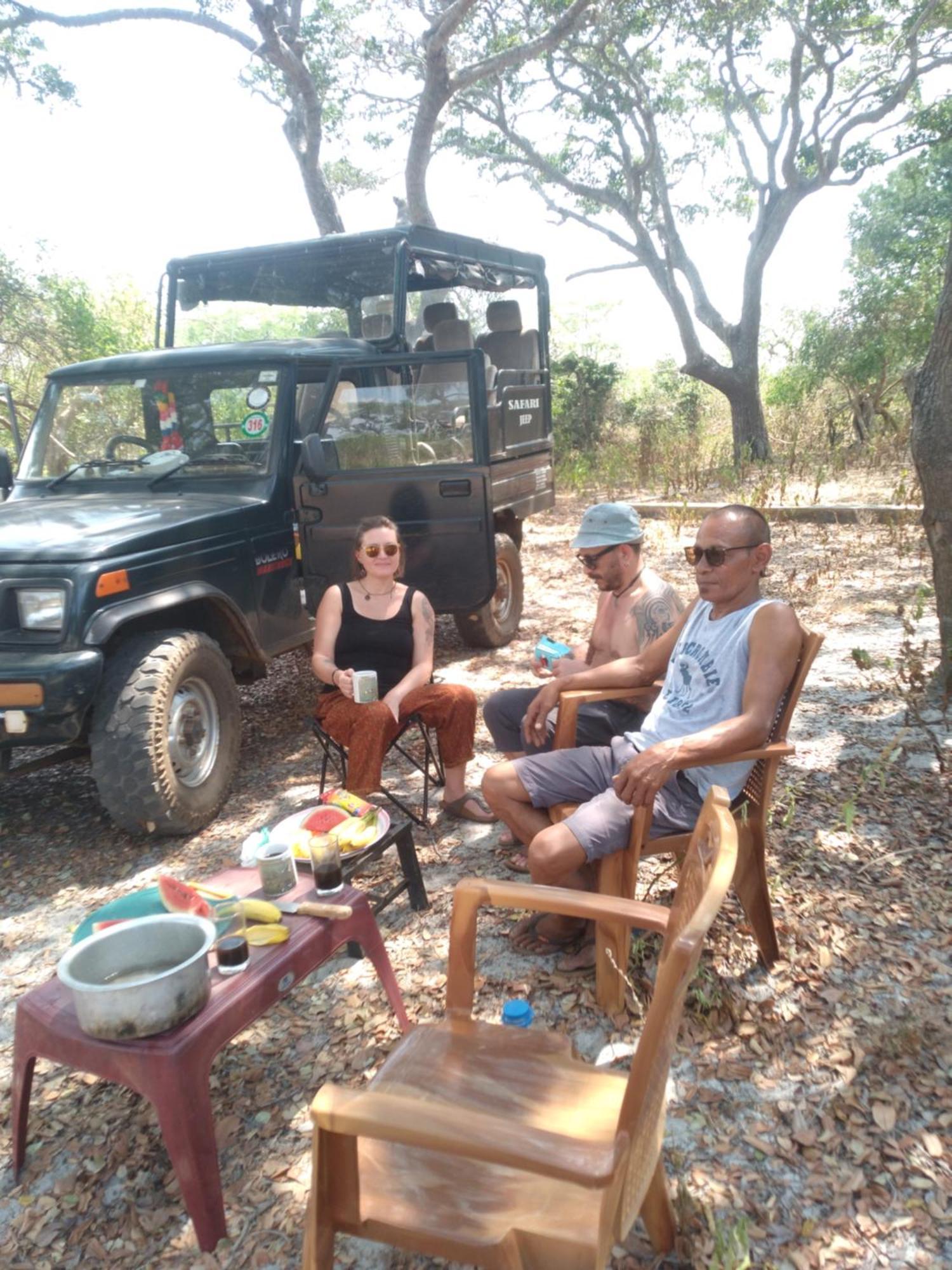 Happy Beach Safari Retreat Hambantota Exterior foto