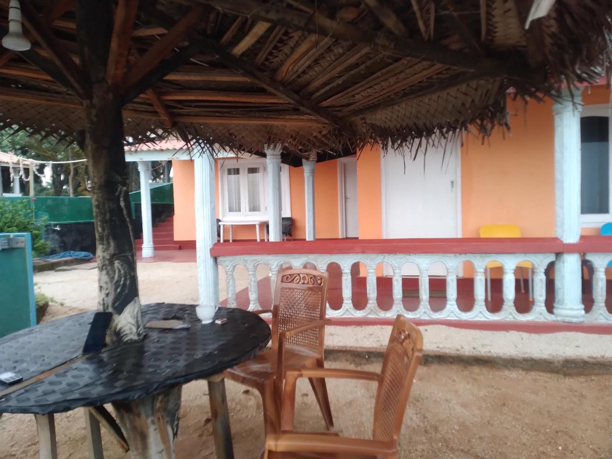 Happy Beach Safari Retreat Hambantota Exterior foto